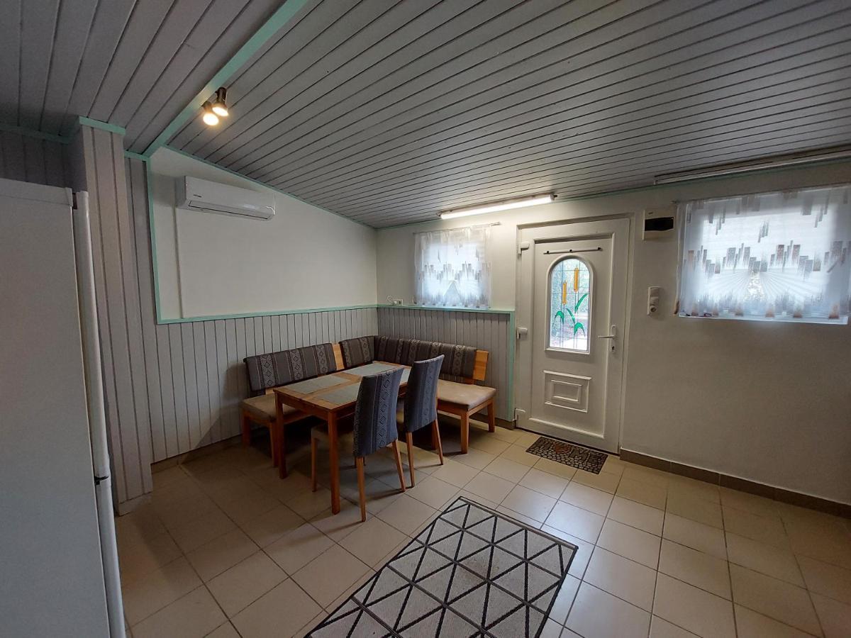 Steghouse Kis-Duna Domsod Eksteriør billede